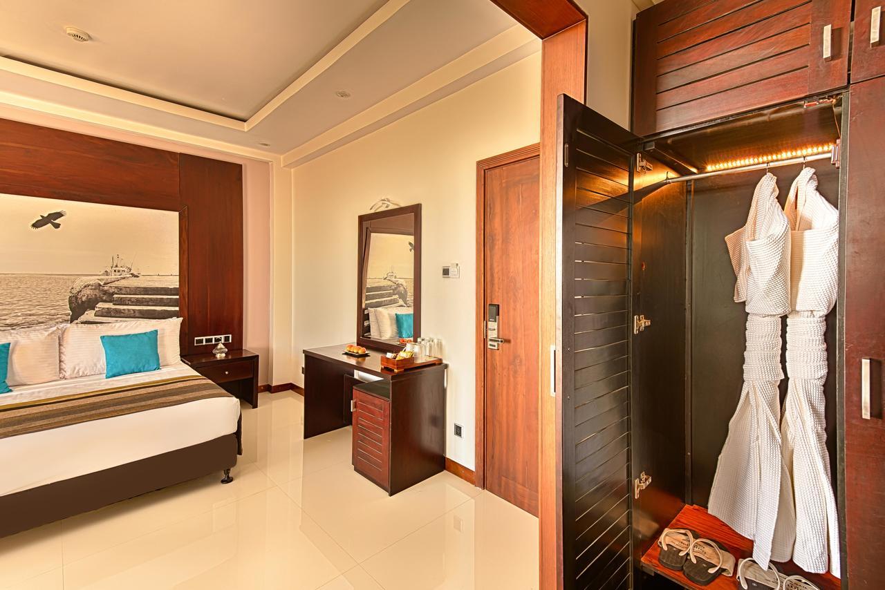 Northgate Jaffna Hotel Exterior foto